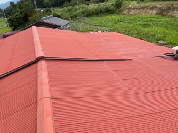 物置の屋根塗装工事　伊那市富県